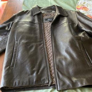 Liz Claiborne mens lamb skin vintage leather jacket.